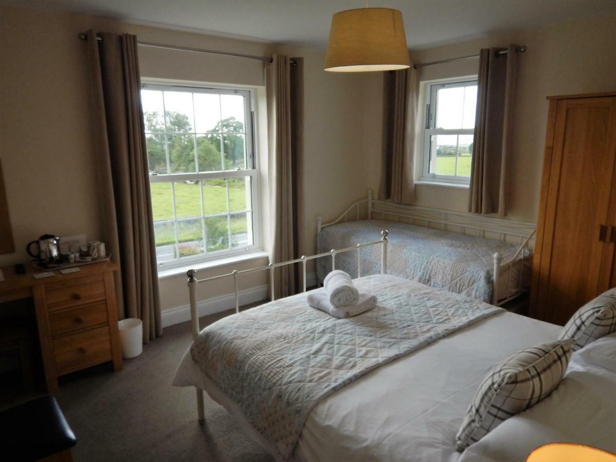 Ghyll Beck House Bed And Breakfast Leck Exterior photo